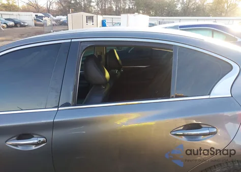 2018 Infiniti Q50 3.0T Luxe z USA, uszkodzony, nr VIN JN1EV7AR4JM432777